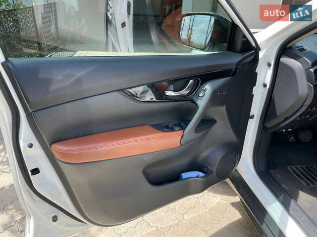 Ниссан Rogue, объемом двигателя 2.5 л и пробегом 129 тыс. км за 17200 $, фото 10 на Automoto.ua