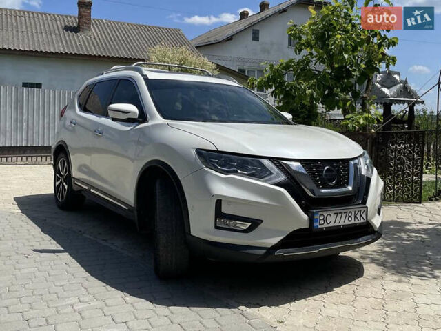 Ниссан Rogue, объемом двигателя 2.5 л и пробегом 129 тыс. км за 17200 $, фото 9 на Automoto.ua