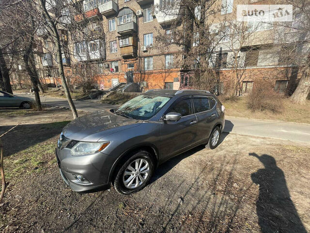 Ниссан Rogue, объемом двигателя 2.49 л и пробегом 203 тыс. км за 13500 $, фото 5 на Automoto.ua