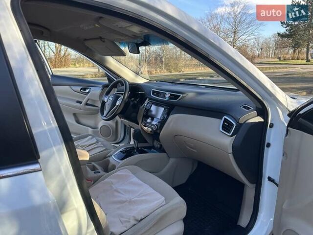 Ниссан Rogue, объемом двигателя 2.5 л и пробегом 240 тыс. км за 13800 $, фото 6 на Automoto.ua