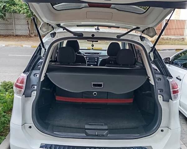 Ниссан Rogue, объемом двигателя 2.49 л и пробегом 139 тыс. км за 12999 $, фото 12 на Automoto.ua