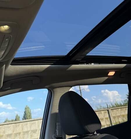 Ниссан Rogue, объемом двигателя 2.5 л и пробегом 186 тыс. км за 13500 $, фото 4 на Automoto.ua