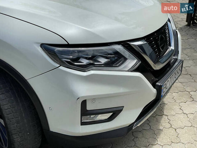 Ниссан Rogue, объемом двигателя 2.5 л и пробегом 129 тыс. км за 17200 $, фото 3 на Automoto.ua