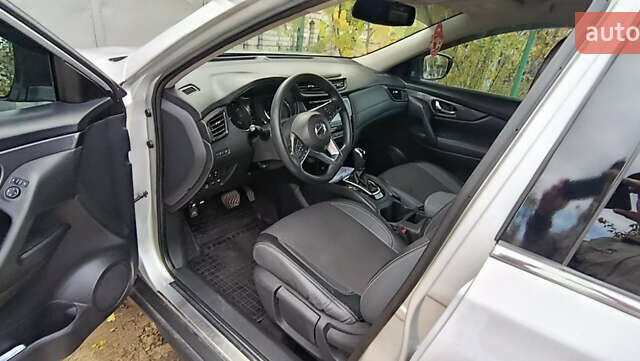 Ніссан Rogue, об'ємом двигуна 2.5 л та пробігом 130 тис. км за 16000 $, фото 6 на Automoto.ua