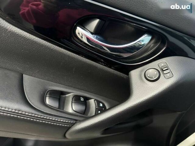 Ниссан Rogue, объемом двигателя 2 л и пробегом 104 тыс. км за 16600 $, фото 19 на Automoto.ua