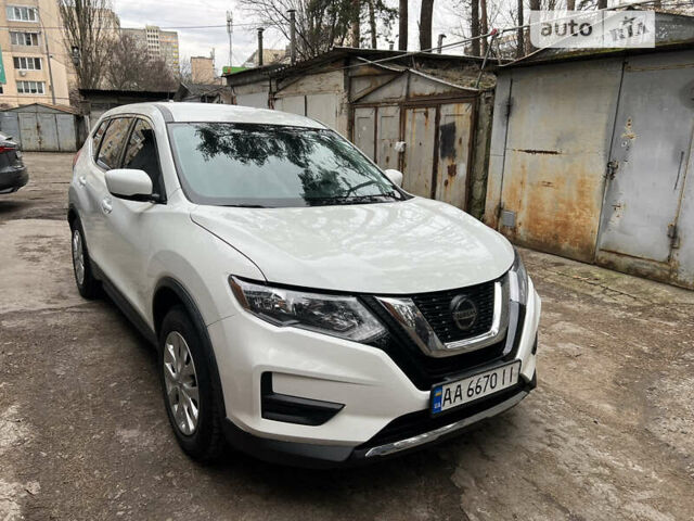 Ніссан Rogue, об'ємом двигуна 2.49 л та пробігом 53 тис. км за 15000 $, фото 5 на Automoto.ua