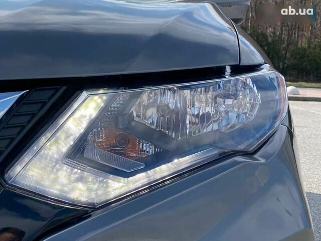 Ниссан Rogue, объемом двигателя 2.5 л и пробегом 181 тыс. км за 14190 $, фото 7 на Automoto.ua