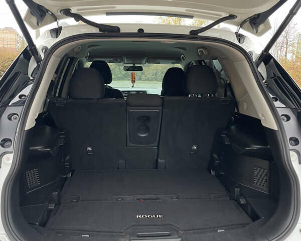 Ниссан Rogue, объемом двигателя 2.5 л и пробегом 63 тыс. км за 14500 $, фото 10 на Automoto.ua