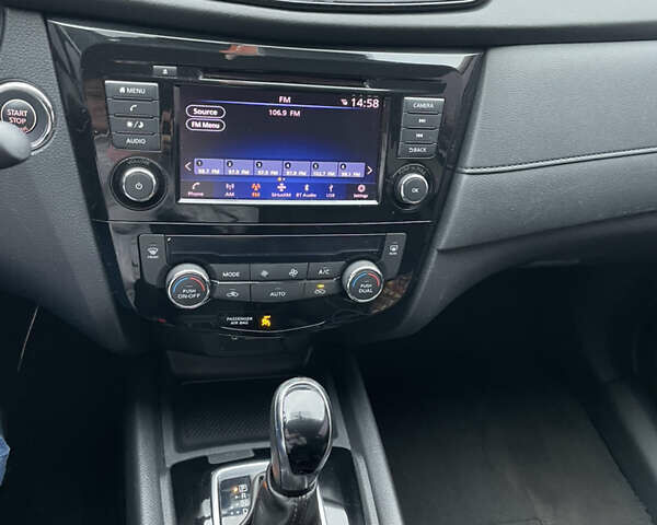 Ниссан Rogue, объемом двигателя 2.5 л и пробегом 63 тыс. км за 14500 $, фото 3 на Automoto.ua