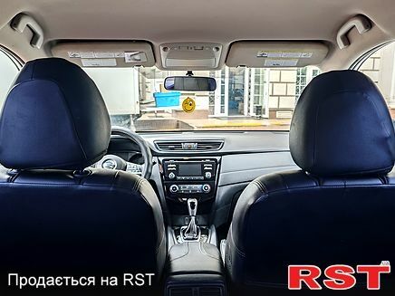 Ниссан Rogue, объемом двигателя 2.5 л и пробегом 182 тыс. км за 12500 $, фото 4 на Automoto.ua