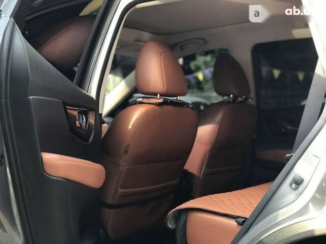 Ниссан Rogue, объемом двигателя 2.5 л и пробегом 65 тыс. км за 15000 $, фото 10 на Automoto.ua