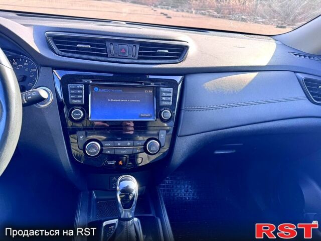 Ниссан Rogue, объемом двигателя 25 л и пробегом 143 тыс. км за 15900 $, фото 2 на Automoto.ua