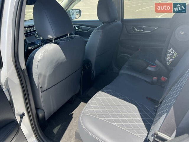Ниссан Rogue, объемом двигателя 2.5 л и пробегом 92 тыс. км за 14500 $, фото 13 на Automoto.ua