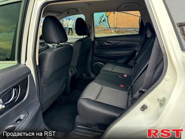 Ниссан Rogue, объемом двигателя 2.5 л и пробегом 113 тыс. км за 14999 $, фото 10 на Automoto.ua
