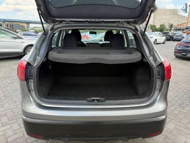 Ніссан Rogue, об'ємом двигуна 2 л та пробігом 200 тис. км за 10200 $, фото 15 на Automoto.ua