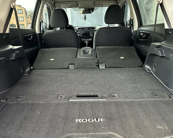 Ниссан Rogue, объемом двигателя 2.49 л и пробегом 185 тыс. км за 15900 $, фото 20 на Automoto.ua