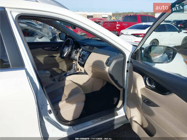 Ніссан Rogue, об'ємом двигуна 2.49 л та пробігом 154 тис. км за 2300 $, фото 6 на Automoto.ua