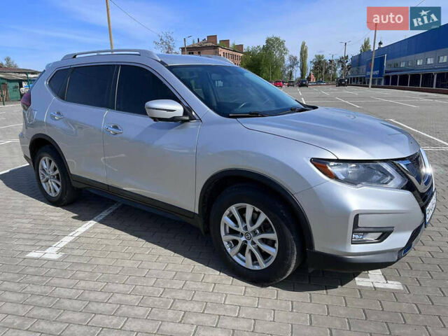 Ниссан Rogue, объемом двигателя 2.49 л и пробегом 67 тыс. км за 17000 $, фото 5 на Automoto.ua