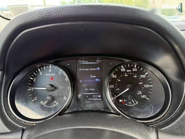 Ніссан Rogue, об'ємом двигуна 2 л та пробігом 200 тис. км за 10200 $, фото 7 на Automoto.ua