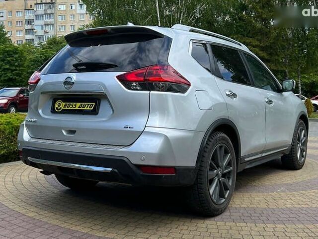 Ніссан Rogue, об'ємом двигуна 0 л та пробігом 179 тис. км за 17490 $, фото 6 на Automoto.ua