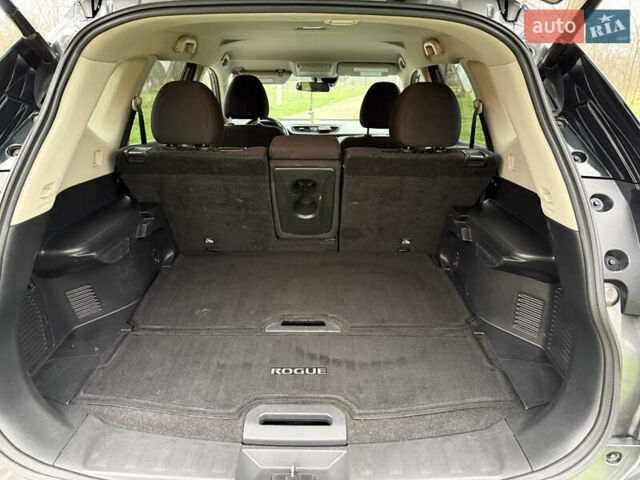 Ниссан Rogue, объемом двигателя 2.49 л и пробегом 105 тыс. км за 16500 $, фото 9 на Automoto.ua