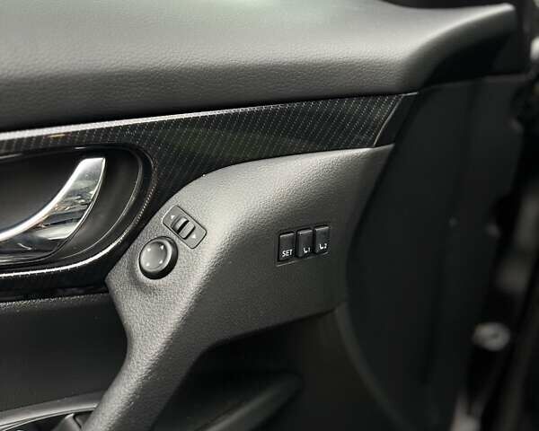 Ниссан Rogue, объемом двигателя 2.5 л и пробегом 89 тыс. км за 15100 $, фото 14 на Automoto.ua