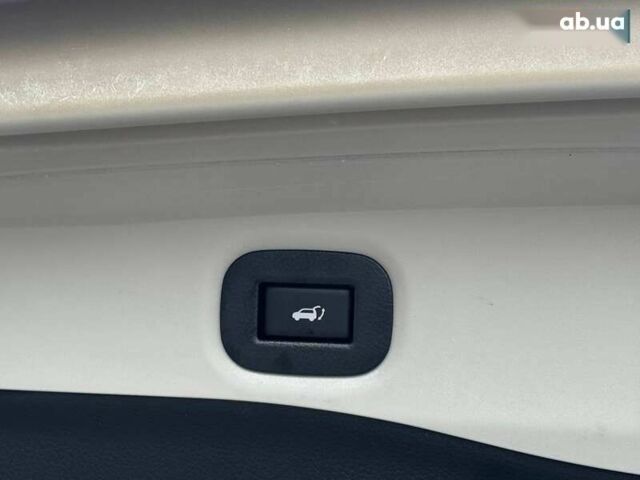 Ниссан Rogue, объемом двигателя 2.5 л и пробегом 160 тыс. км за 16500 $, фото 15 на Automoto.ua