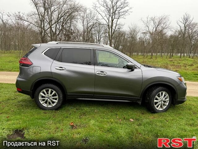 Ниссан Rogue, объемом двигателя 2.5 л и пробегом 105 тыс. км за 16500 $, фото 4 на Automoto.ua