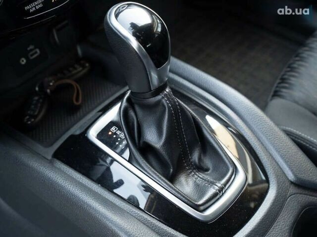 Ниссан Rogue, объемом двигателя 2.5 л и пробегом 131 тыс. км за 15800 $, фото 28 на Automoto.ua