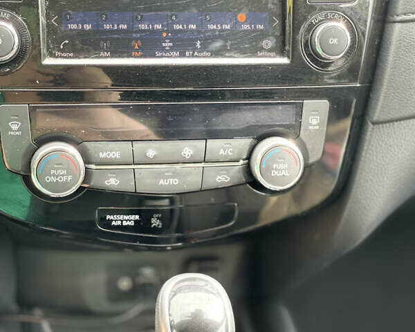 Ниссан Rogue, объемом двигателя 2.49 л и пробегом 70 тыс. км за 17900 $, фото 14 на Automoto.ua