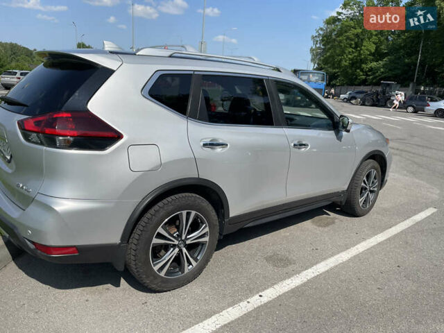 Ниссан Rogue, объемом двигателя 2.5 л и пробегом 130 тыс. км за 15700 $, фото 9 на Automoto.ua