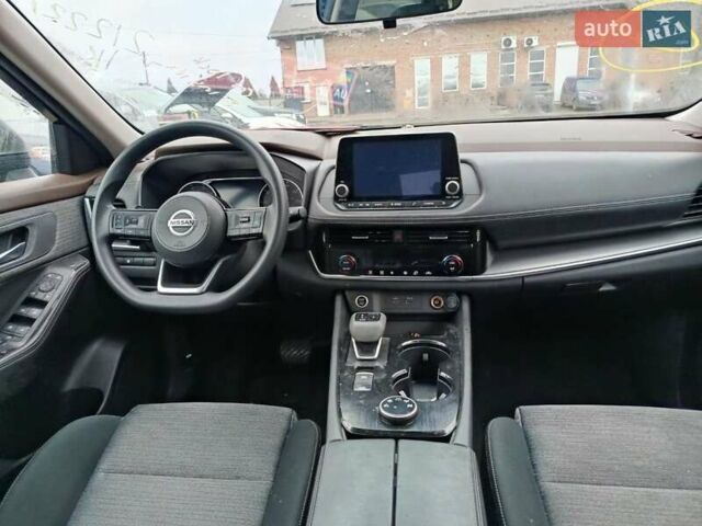 Ніссан Rogue, об'ємом двигуна 0 л та пробігом 180 тис. км за 14500 $, фото 24 на Automoto.ua