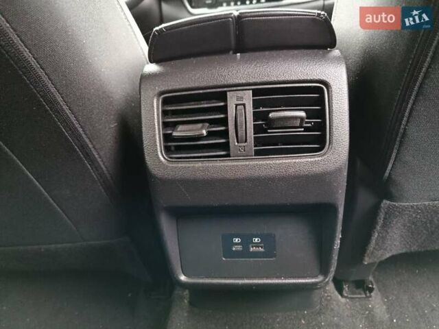 Ніссан Rogue, об'ємом двигуна 0 л та пробігом 180 тис. км за 14500 $, фото 18 на Automoto.ua