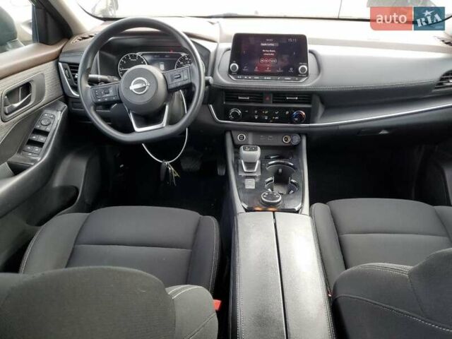 Ниссан Rogue, объемом двигателя 1.5 л и пробегом 155 тыс. км за 6700 $, фото 7 на Automoto.ua