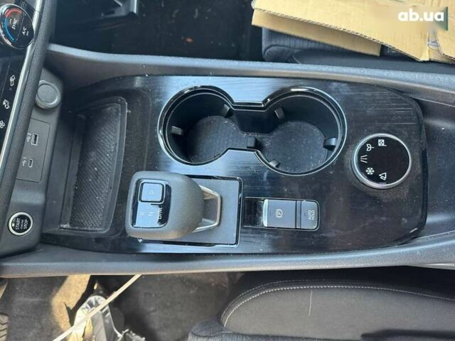 Ніссан Rogue 2022 у Львові на Automoto.ua Ніссан Rogue, об'ємом двигуна 1.5 л та пробігом 30 тис. км за 17500 $, фото 13 на Automoto.ua