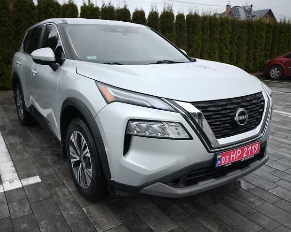 Ниссан Rogue, объемом двигателя 1.5 л и пробегом 118 тыс. км за 19900 $, фото 2 на Automoto.ua