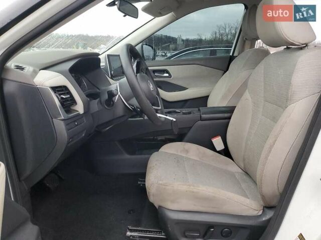 Ниссан Rogue, объемом двигателя 1.5 л и пробегом 33 тыс. км за 8000 $, фото 6 на Automoto.ua