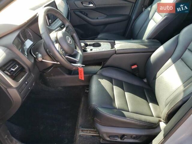 Ниссан Rogue, объемом двигателя 1.5 л и пробегом 52 тыс. км за 7500 $, фото 6 на Automoto.ua