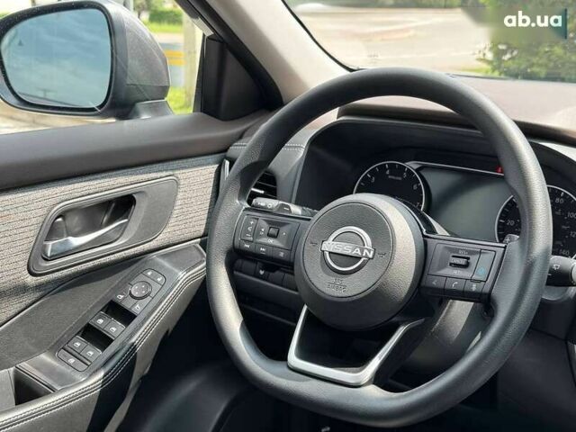 Ниссан Rogue, объемом двигателя 1.5 л и пробегом 70 тыс. км за 25000 $, фото 25 на Automoto.ua