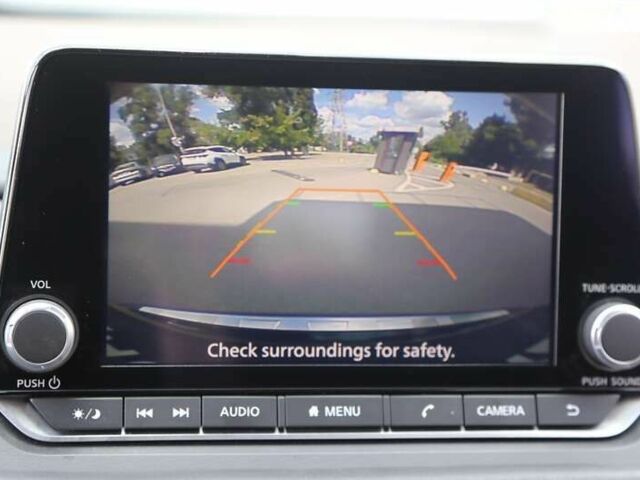 Ниссан Rogue, объемом двигателя 1.5 л и пробегом 12 тыс. км за 23000 $, фото 16 на Automoto.ua