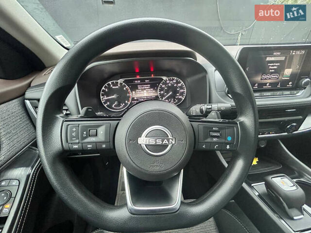 Ніссан Rogue, об'ємом двигуна 1.5 л та пробігом 82 тис. км за 22300 $, фото 10 на Automoto.ua