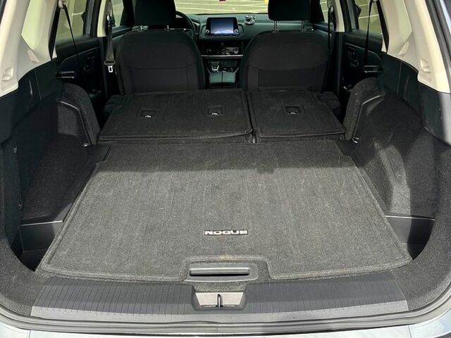 Ніссан Rogue, об'ємом двигуна 1.5 л та пробігом 16 тис. км за 26300 $, фото 8 на Automoto.ua