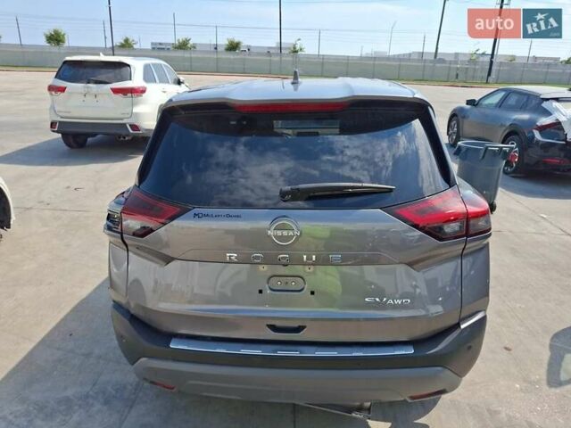 Ниссан Rogue, объемом двигателя 1.5 л и пробегом 9 тыс. км за 14200 $, фото 2 на Automoto.ua