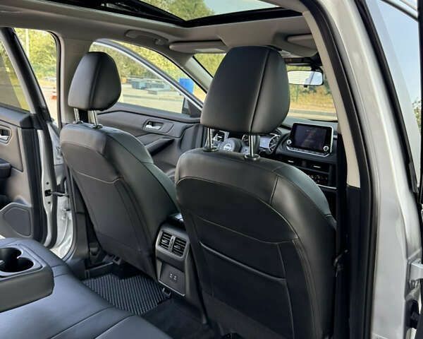 Ниссан Rogue, объемом двигателя 1.5 л и пробегом 6 тыс. км за 25999 $, фото 28 на Automoto.ua