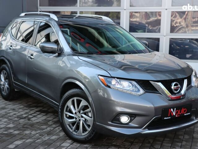 Серый Ниссан Rogue, объемом двигателя 2.5 л и пробегом 141 тыс. км за 12900 $, фото 1 на Automoto.ua