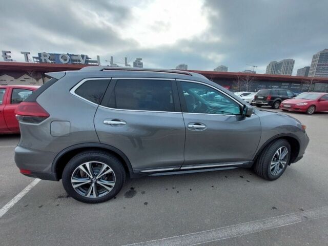 Серый Ниссан Rogue, объемом двигателя 2.5 л и пробегом 120 тыс. км за 16800 $, фото 1 на Automoto.ua