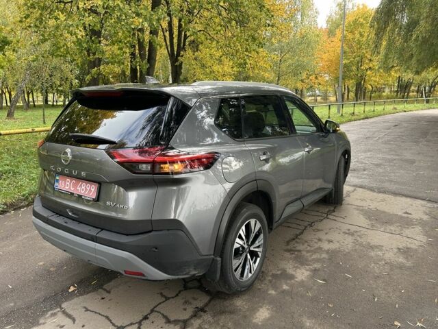 Серый Ниссан Rogue, объемом двигателя 2 л и пробегом 71 тыс. км за 21999 $, фото 2 на Automoto.ua