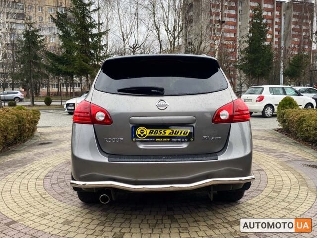 Сірий Ніссан Rogue, об'ємом двигуна 2.5 л та пробігом 126 тис. км за 8750 $, фото 5 на Automoto.ua