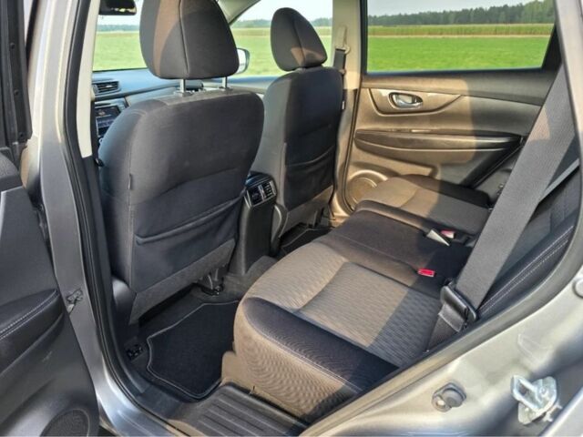 Сірий Ніссан Rogue, об'ємом двигуна 2.5 л та пробігом 110 тис. км за 8700 $, фото 13 на Automoto.ua