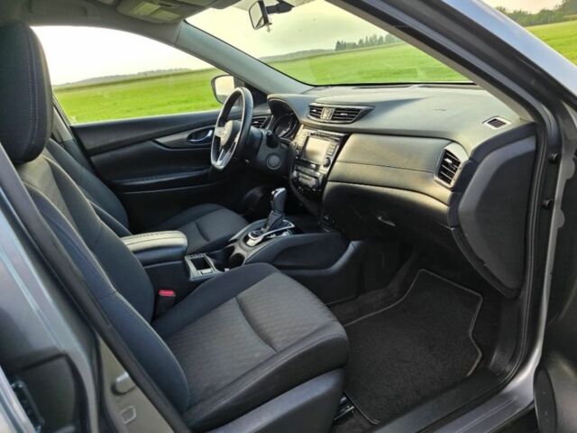 Сірий Ніссан Rogue, об'ємом двигуна 2.5 л та пробігом 110 тис. км за 8700 $, фото 11 на Automoto.ua